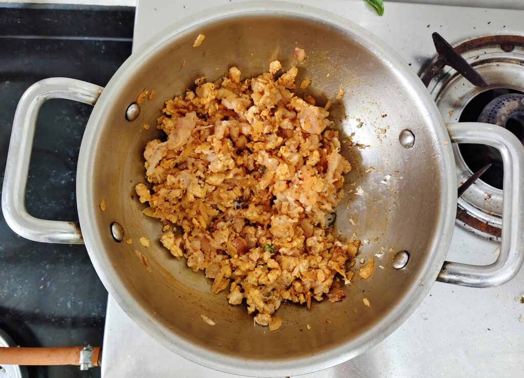 Add raw chicken