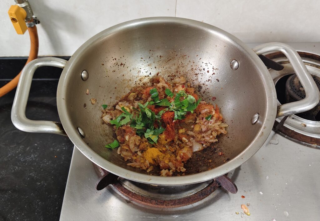 Add chopped curry leaves